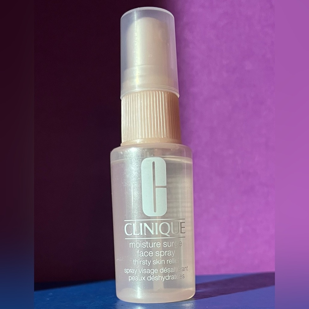 Clinique Moisture Surge Face Spray - (brand new)☘️☘️
